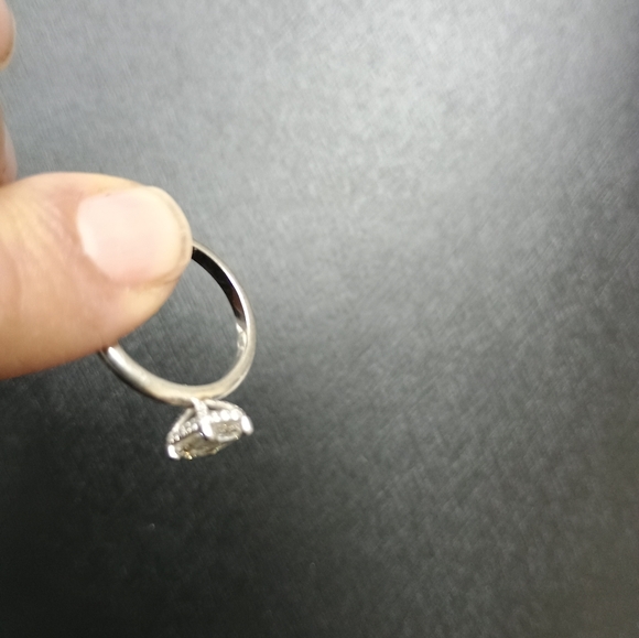 Diamond ring platinum setting - Picture 4 of 7